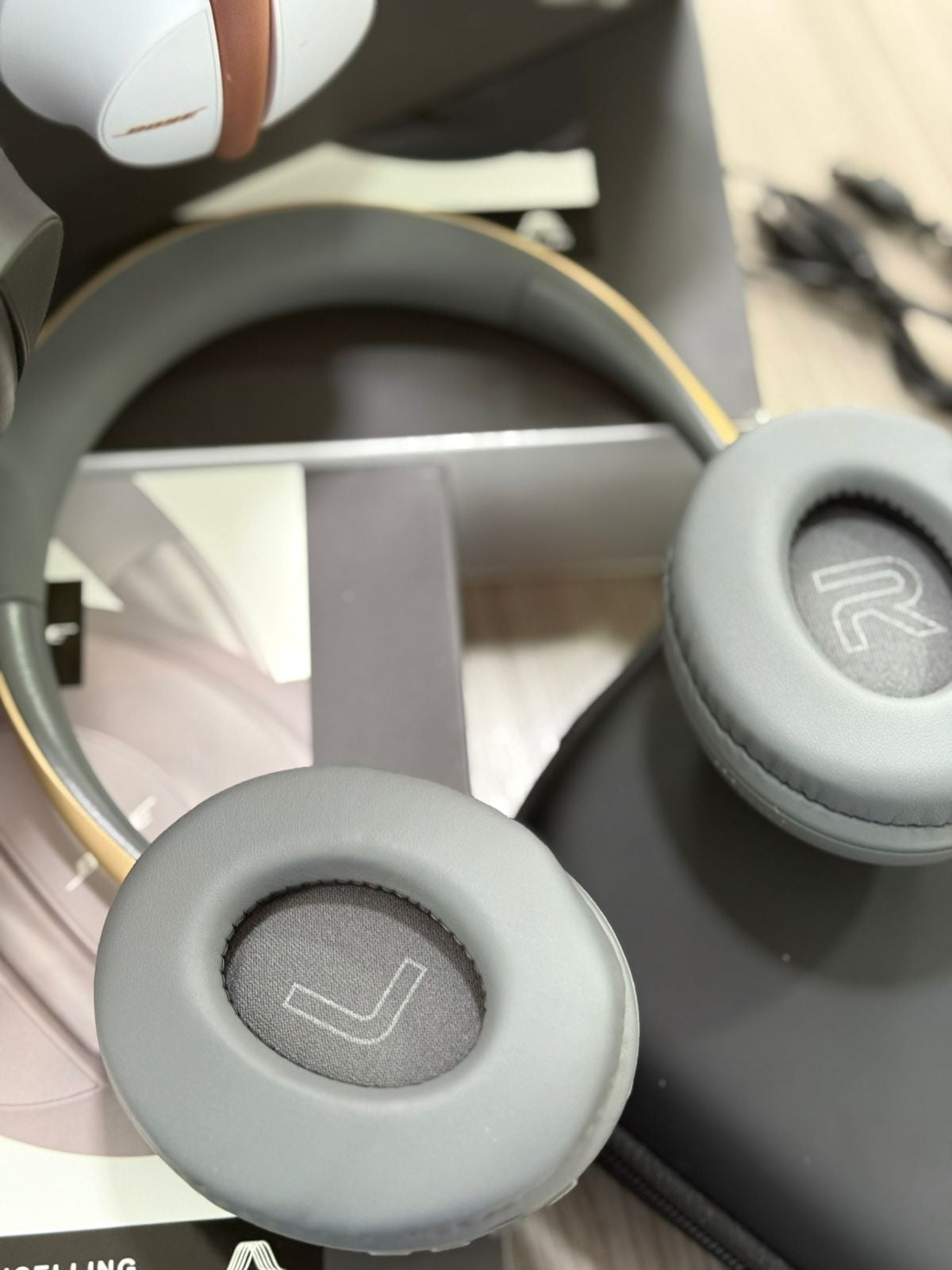 Diadema Bose 700 🎧